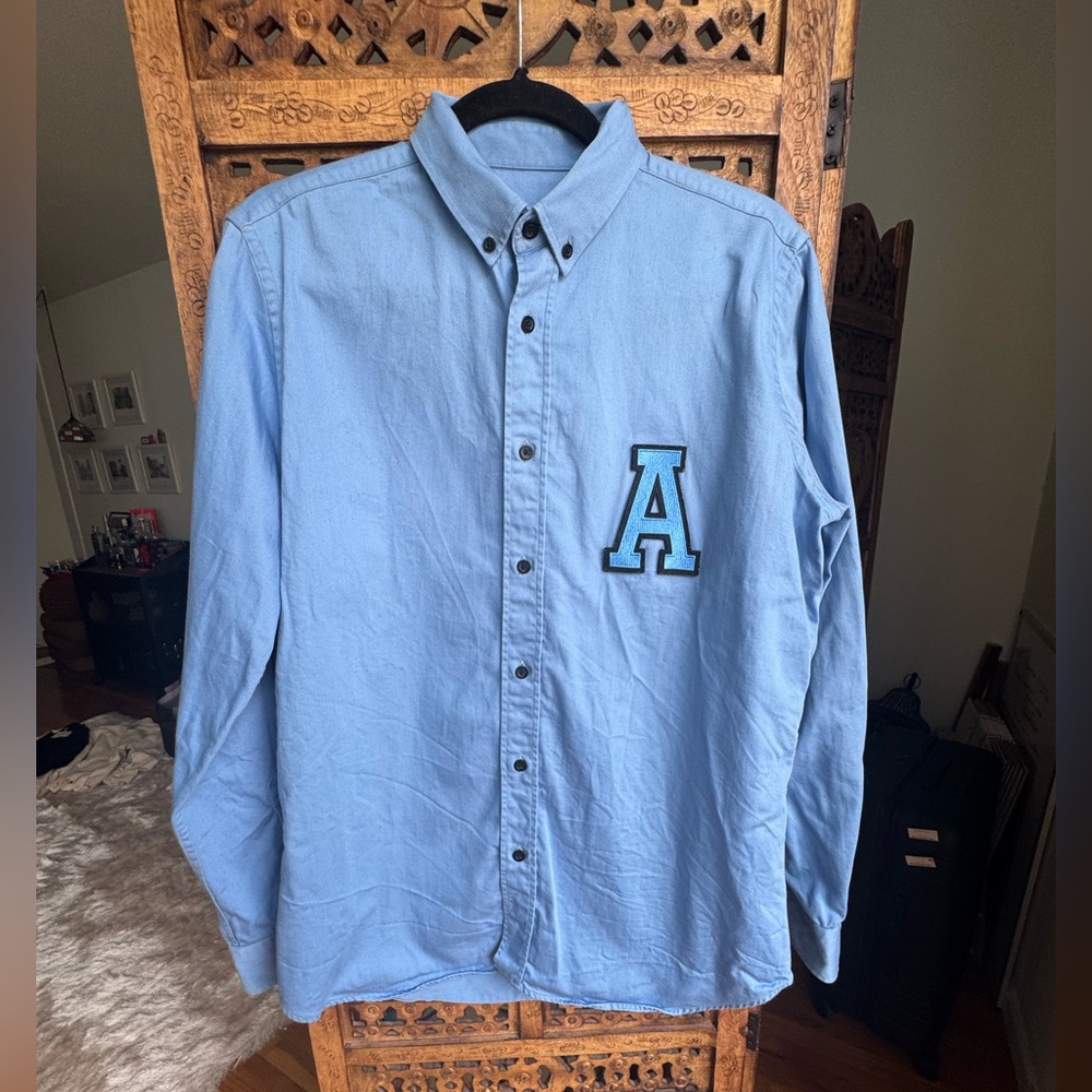 ami alexandre mattiussi blue button down with A Letter patch size 38